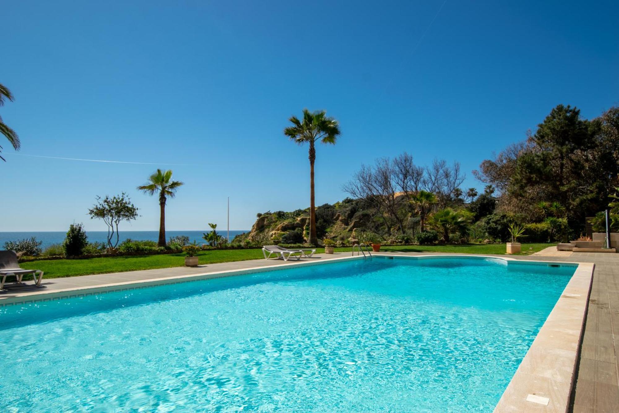 Beguest Aveiros Beach View Apartment Albufeira Exteriör bild